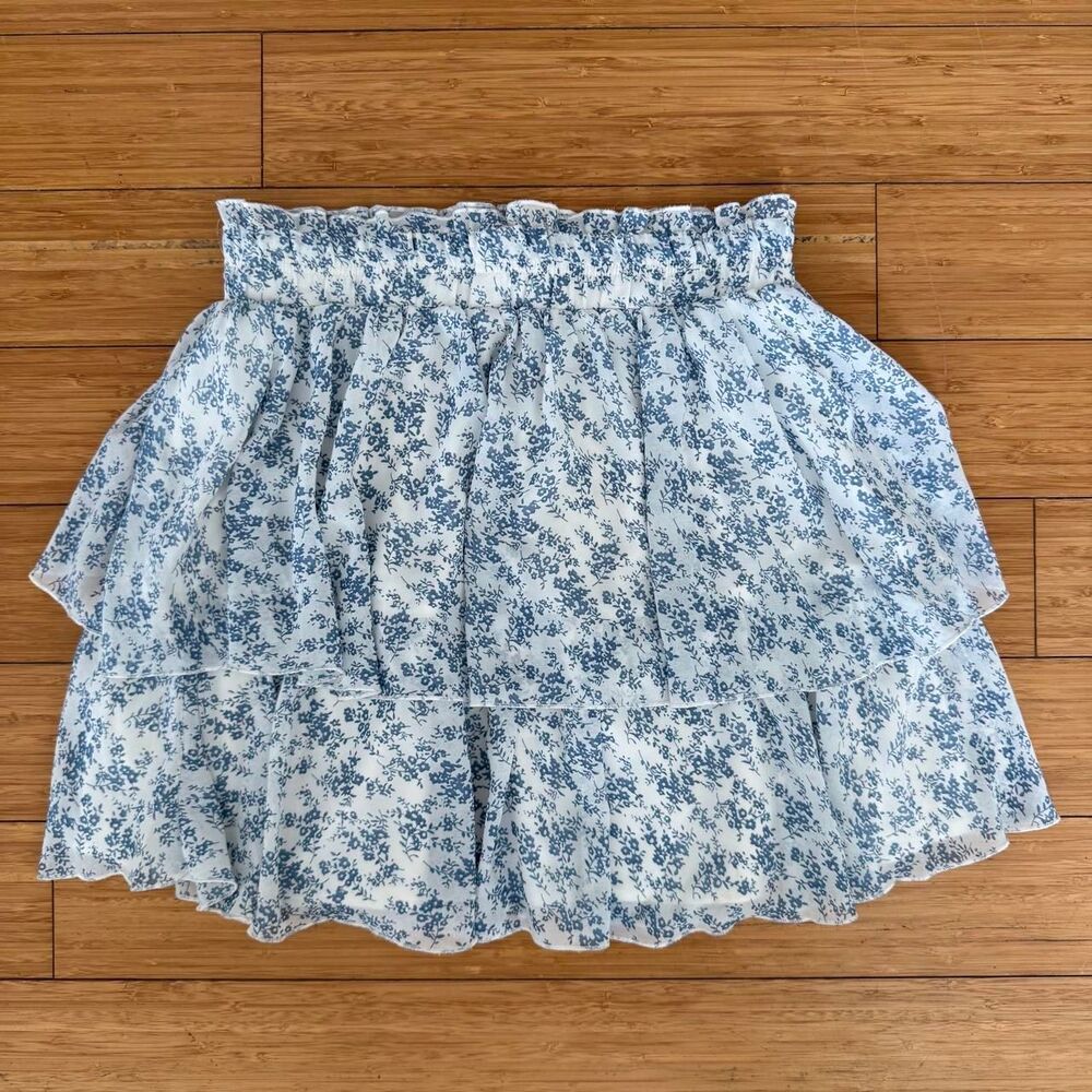 Vestique Blue White Floral Ruffle Mini Skirt Medium Lined Elastic Waist Feminine
